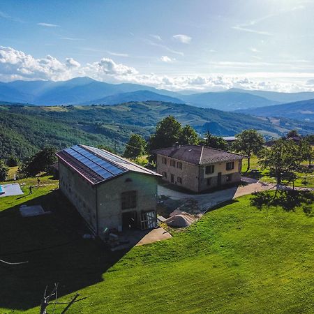 Borgo Doccia 905 Bed & Breakfast Montese Exterior photo