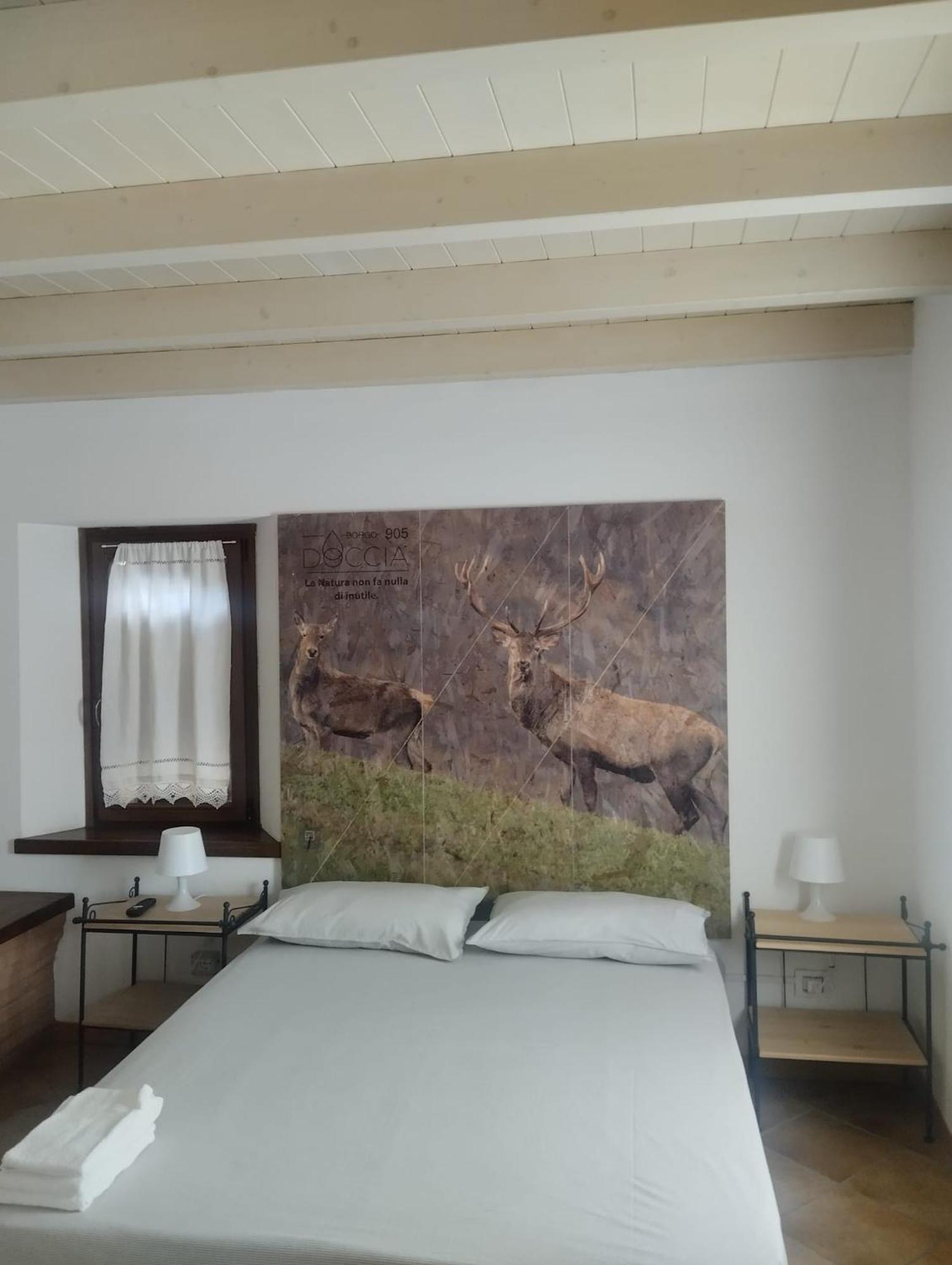 Borgo Doccia 905 Bed & Breakfast Montese Exterior photo
